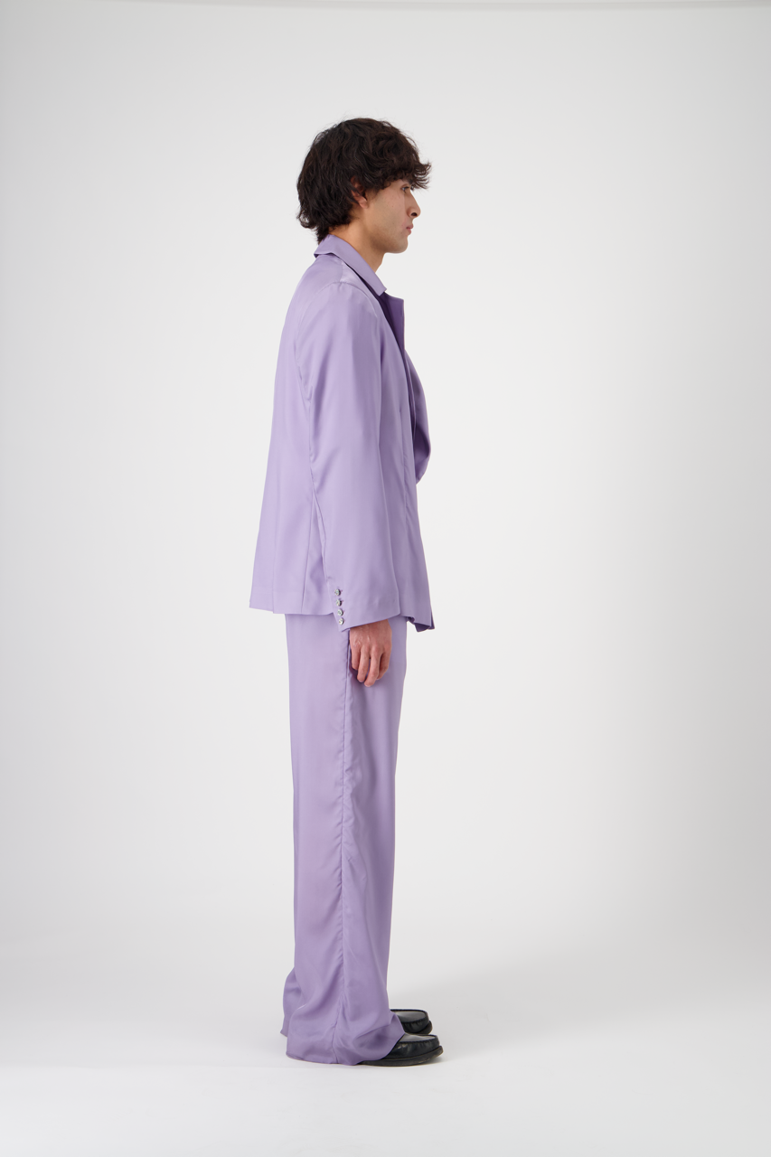 MARGUERITE oversized double-breasted twill blazer, side view on man model