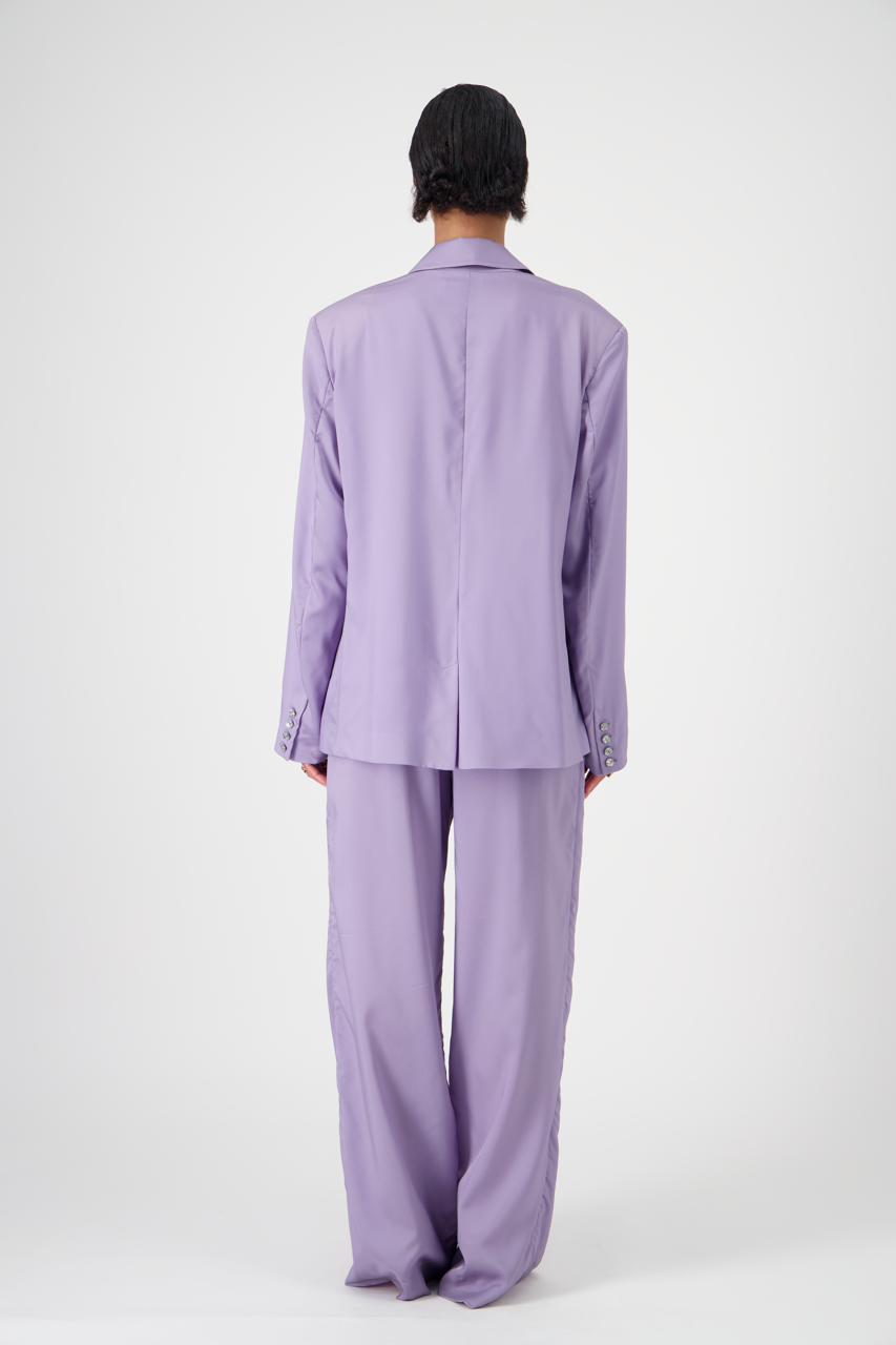 MARGUERITE oversized double-breasted twill blazer, back view on woman model