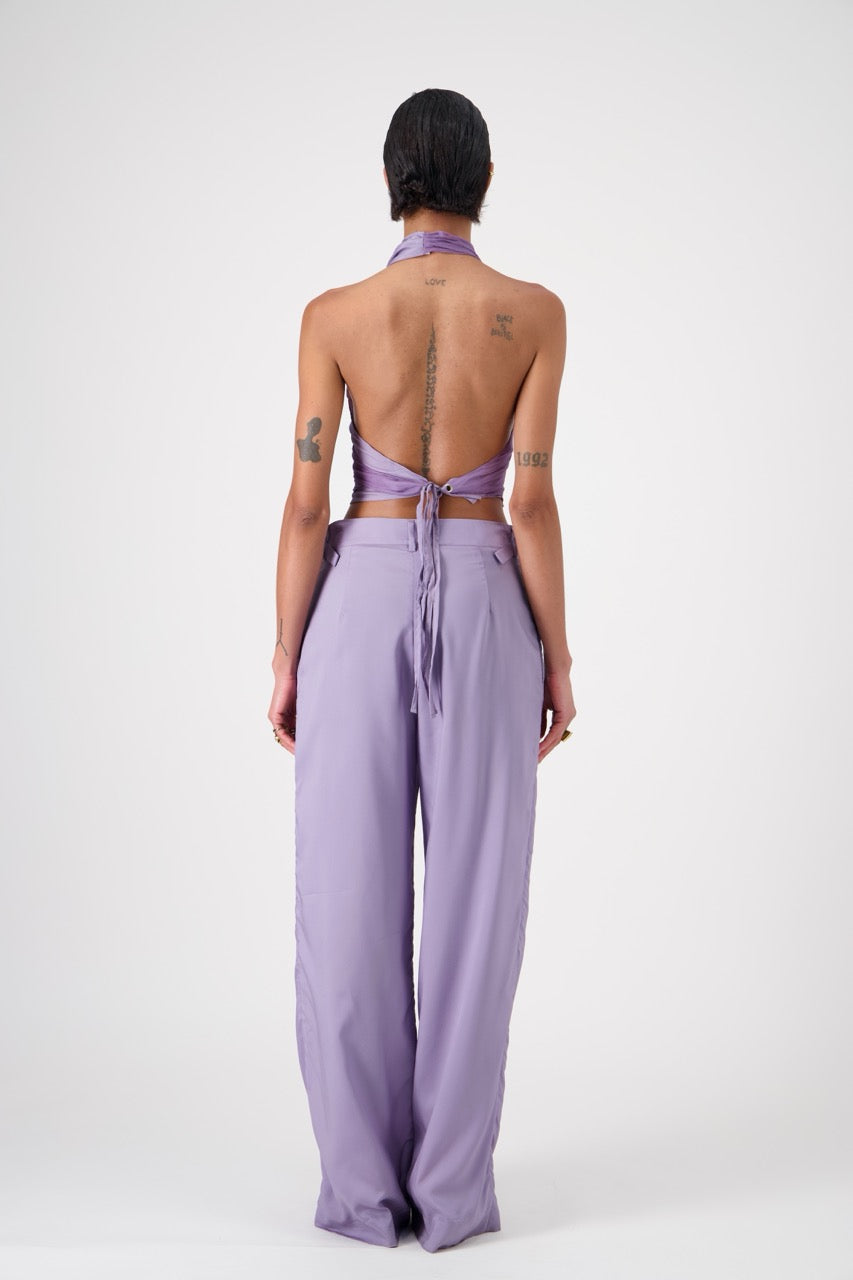 PIPAS fluid twill backless wrap top, back view on model