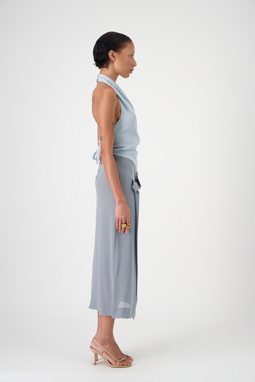 LENNA silk crêpe high-waisted mid-length skirt, side view on model